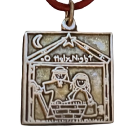 Vintage Holiday Sterling Silver Nativity Holy Night Jesus Birth Pendent Necklace - Picture 2 of 6